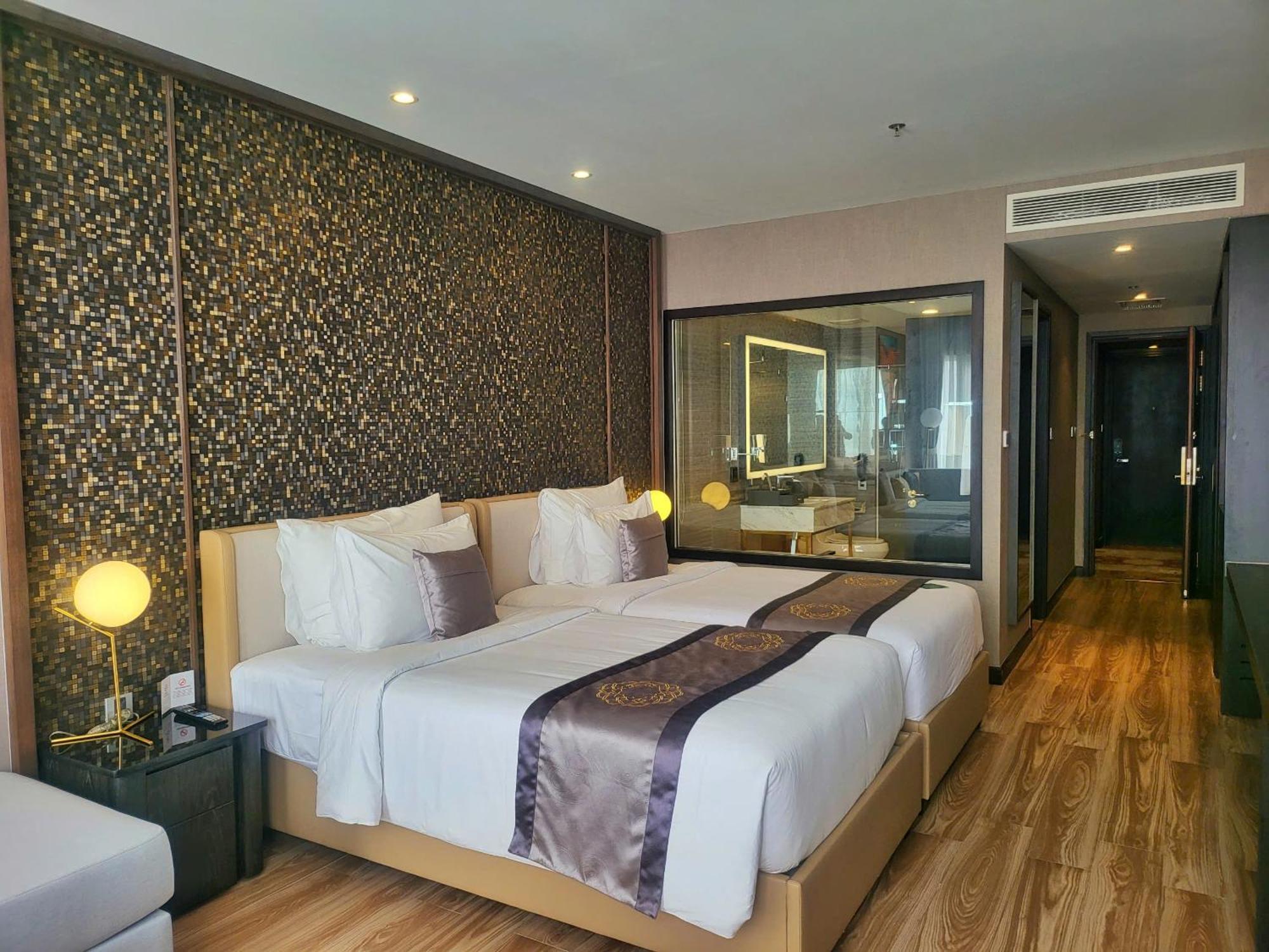 Diamond Stars Ben Tre Hotel Dış mekan fotoğraf Deluxe Room